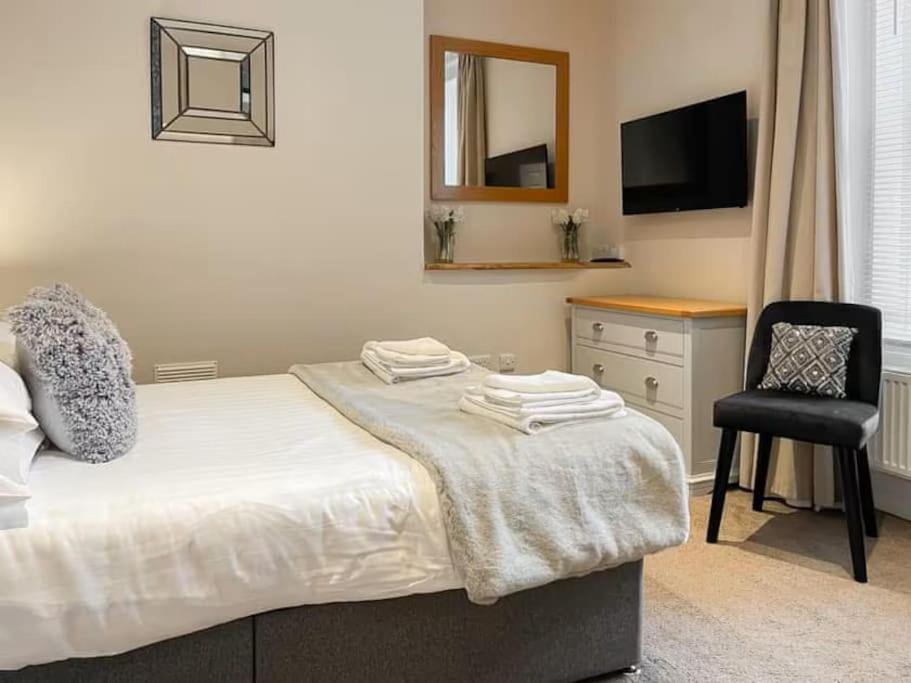 Strathmore Apt Scarborough, Pool, Gym, Parking 외부 사진