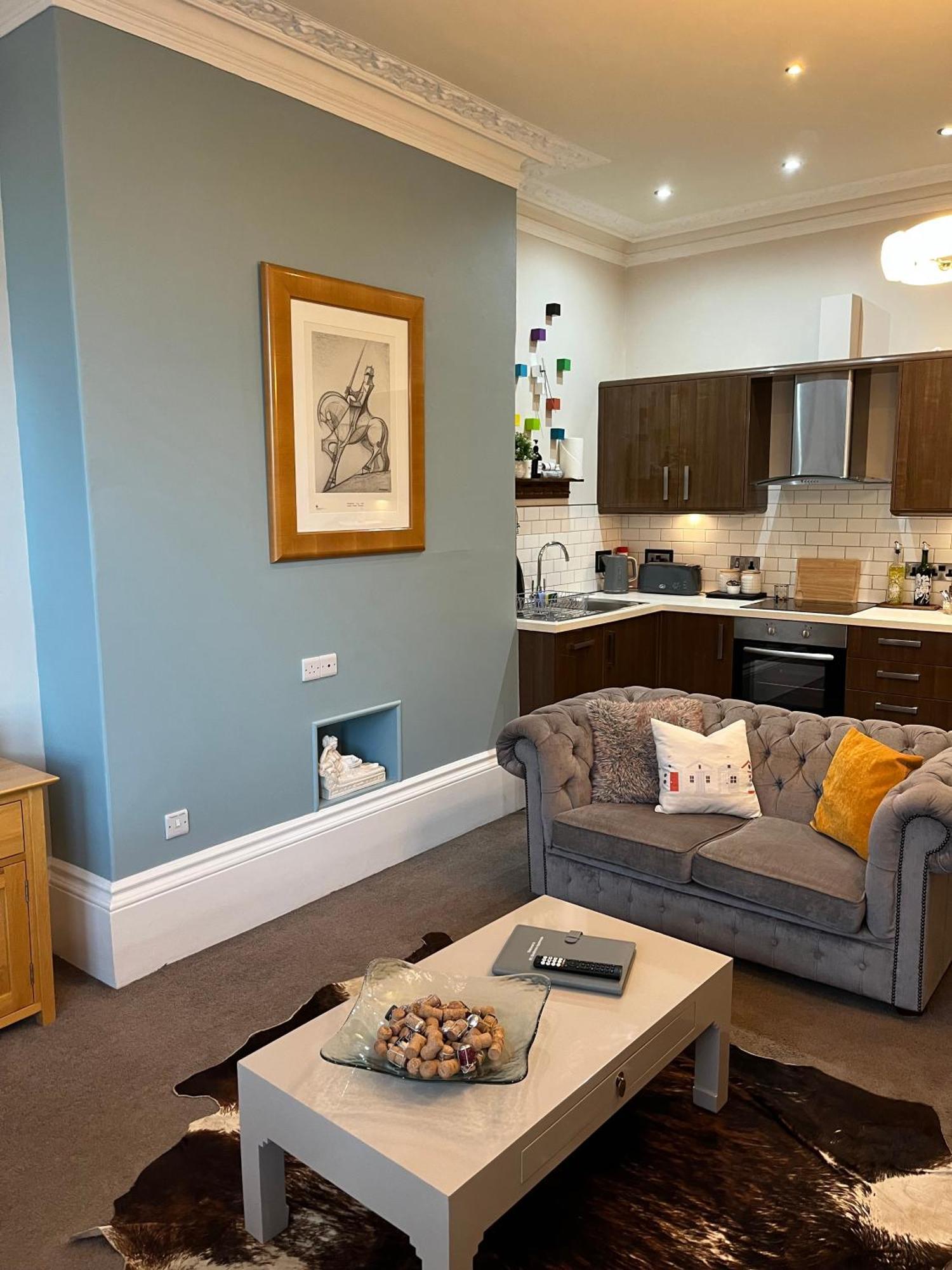 Strathmore Apt Scarborough, Pool, Gym, Parking 외부 사진